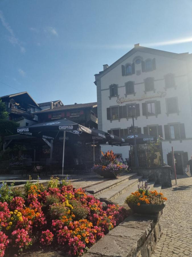 Auberge De La Bourgeoisie Troistorrents Extérieur photo