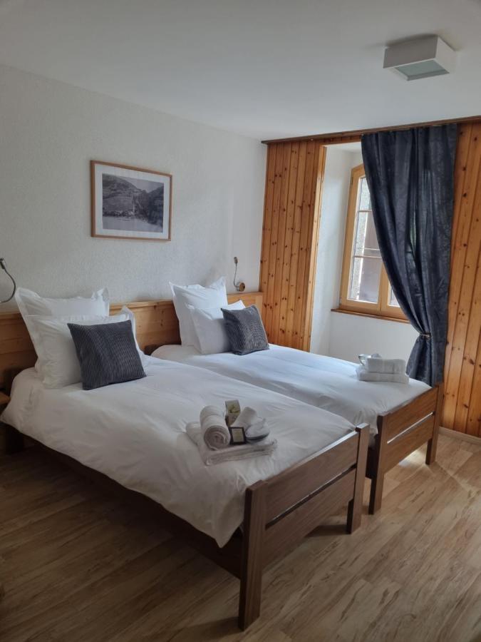 Auberge De La Bourgeoisie Troistorrents Extérieur photo